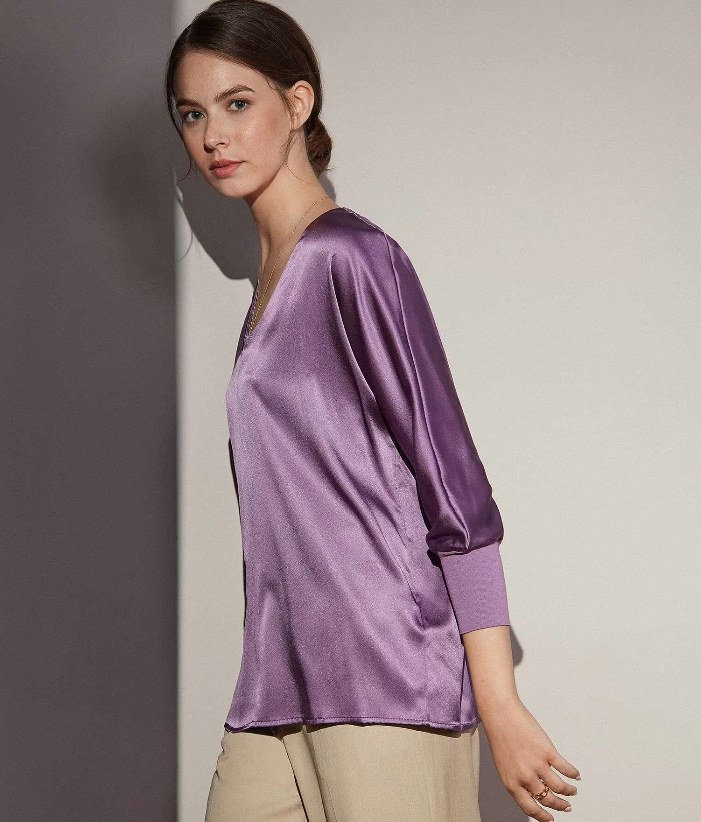 Falconeri Blusa Scollo V In Seta Sale