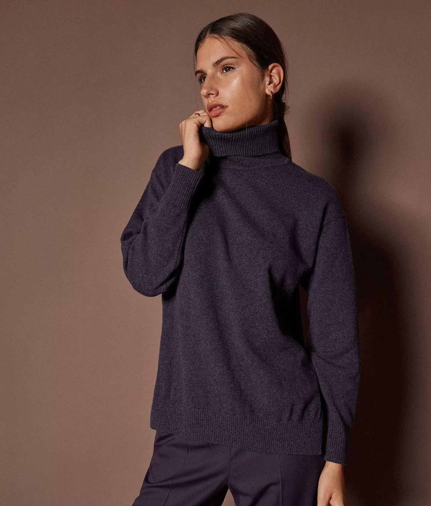 Falconeri Dolcevita In Cashmere Ultrasoft Con Spacchi Clearance