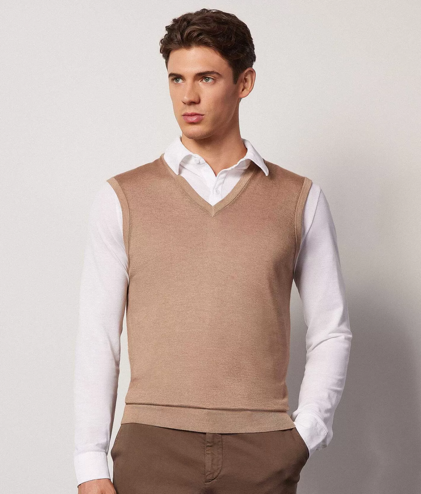 Falconeri Gilet Scollo A V In Cashmere Ultrafine Shop