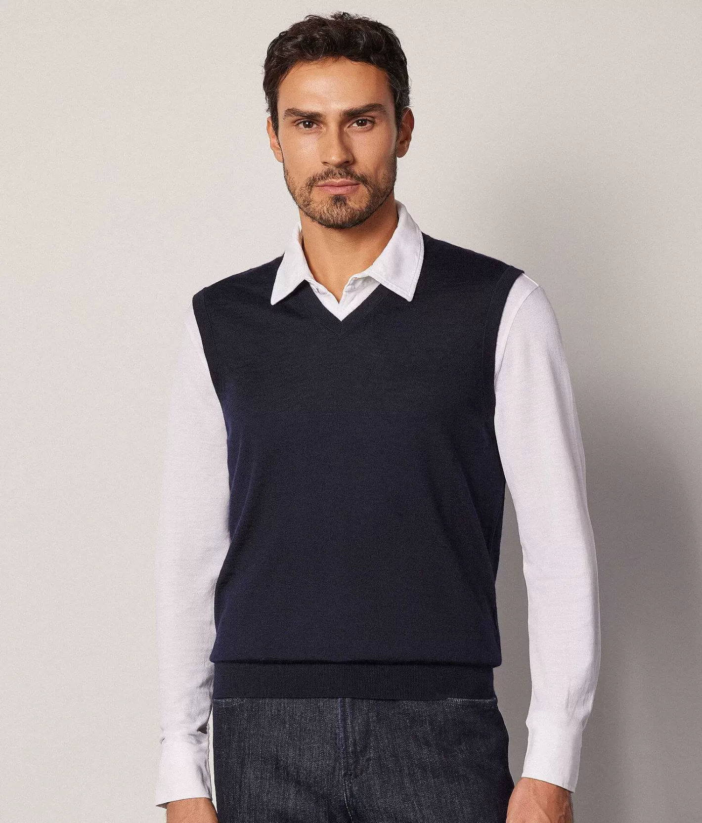 Falconeri Gilet Scollo A V In Cashmere Ultrafine Fashion