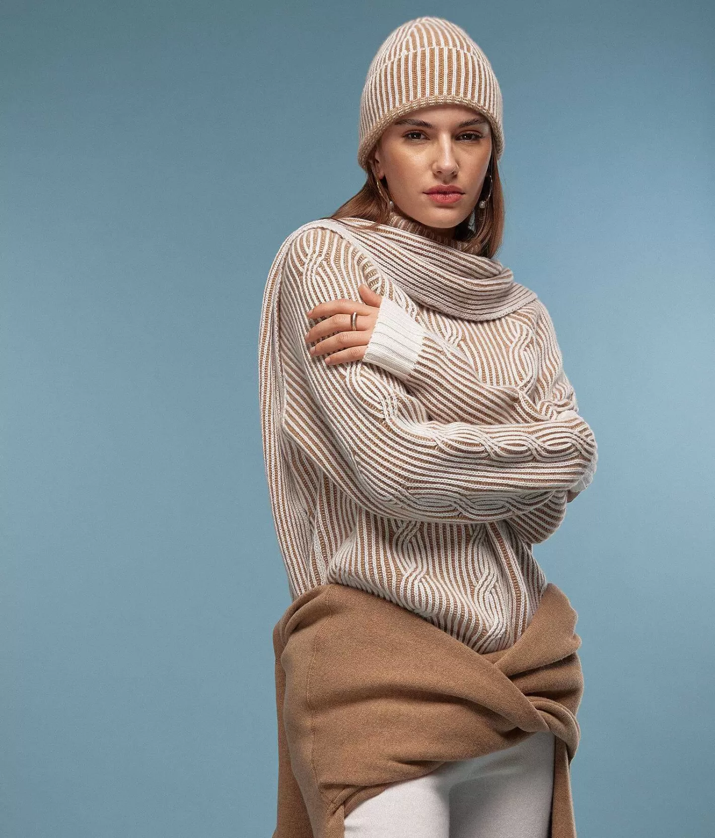 Falconeri Maglia Collo Alto In Cashmere Ultrasoft Trecce Bicolore Sale