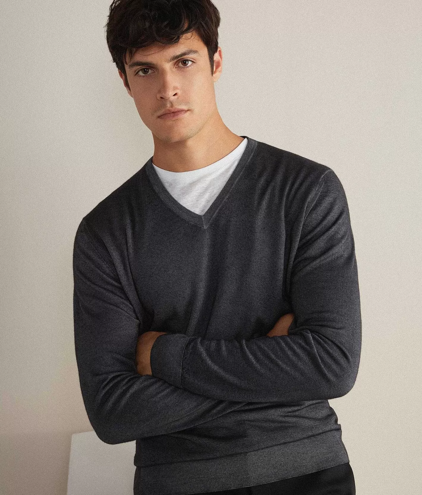 Falconeri Maglia Con Scollo A V In Cashmere Ultrafine Sale