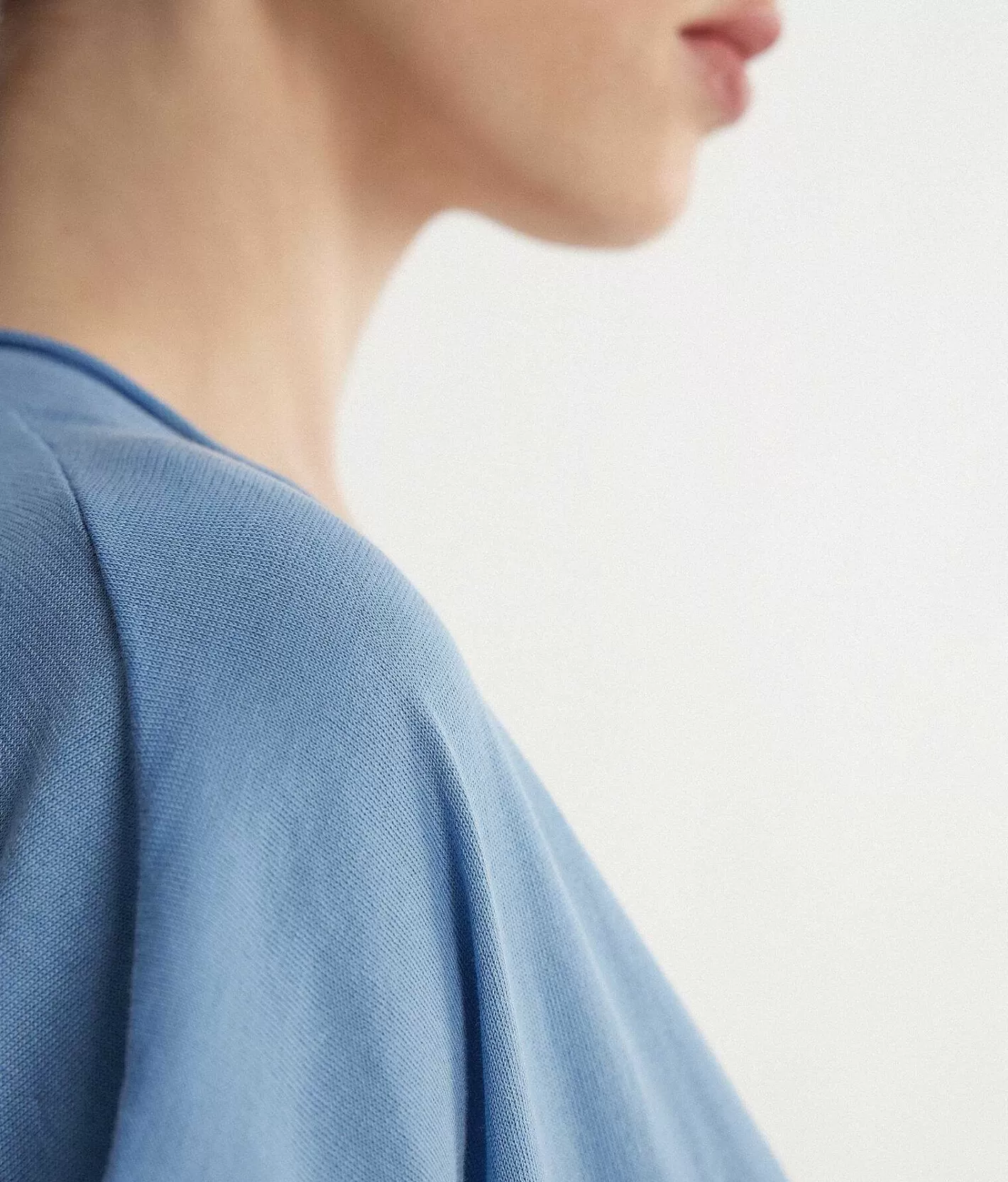Falconeri Maglia Con Scollo V A Maniche Corte Online