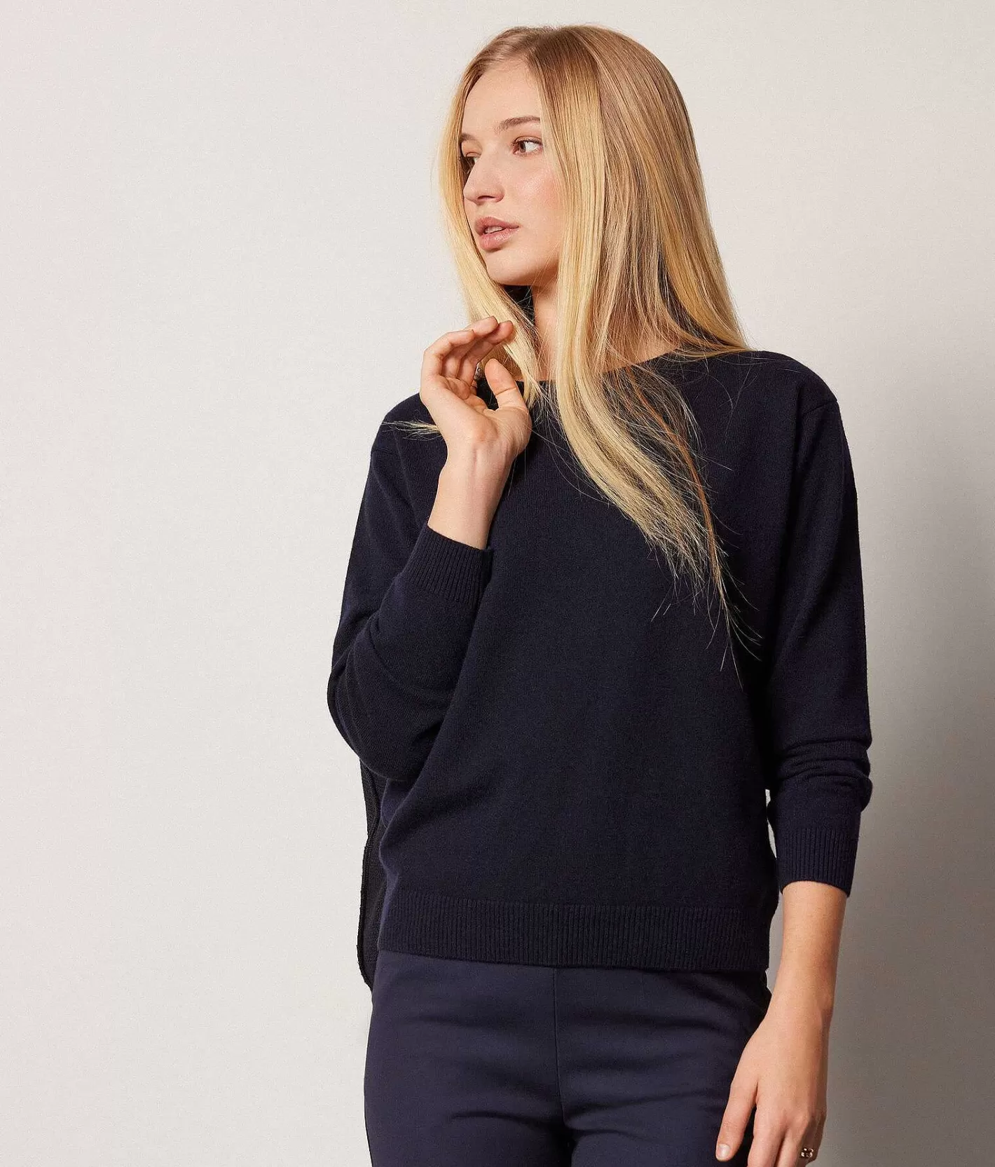 Falconeri Maglia Scollo Barchetta In Cashmere Ultrasoft Flash Sale