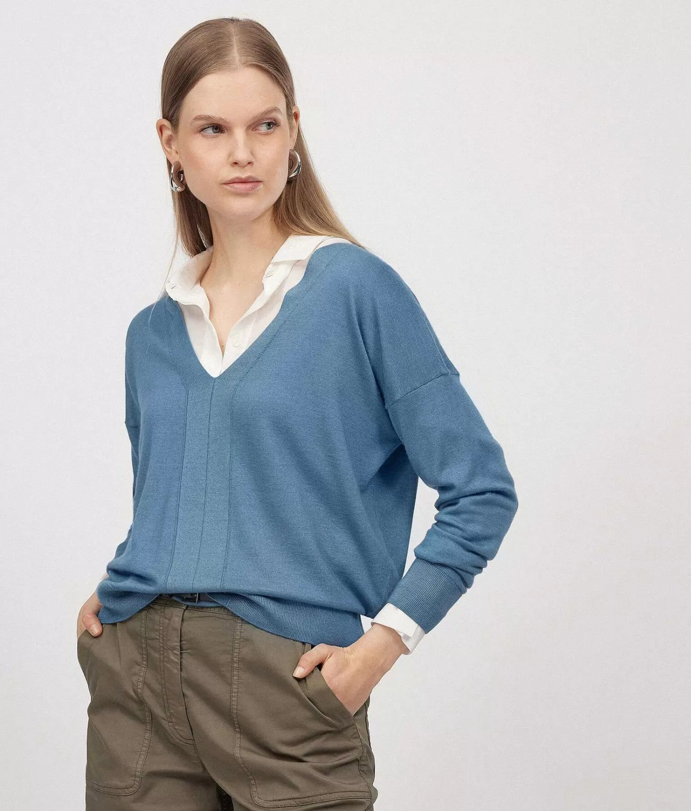 Falconeri Maglia Scollo V In Cashmere Ultrafine Fashion