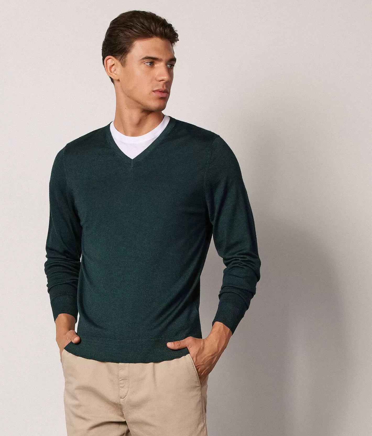 Falconeri Maglia Scollo V In Cashmere Ultrafine Fashion