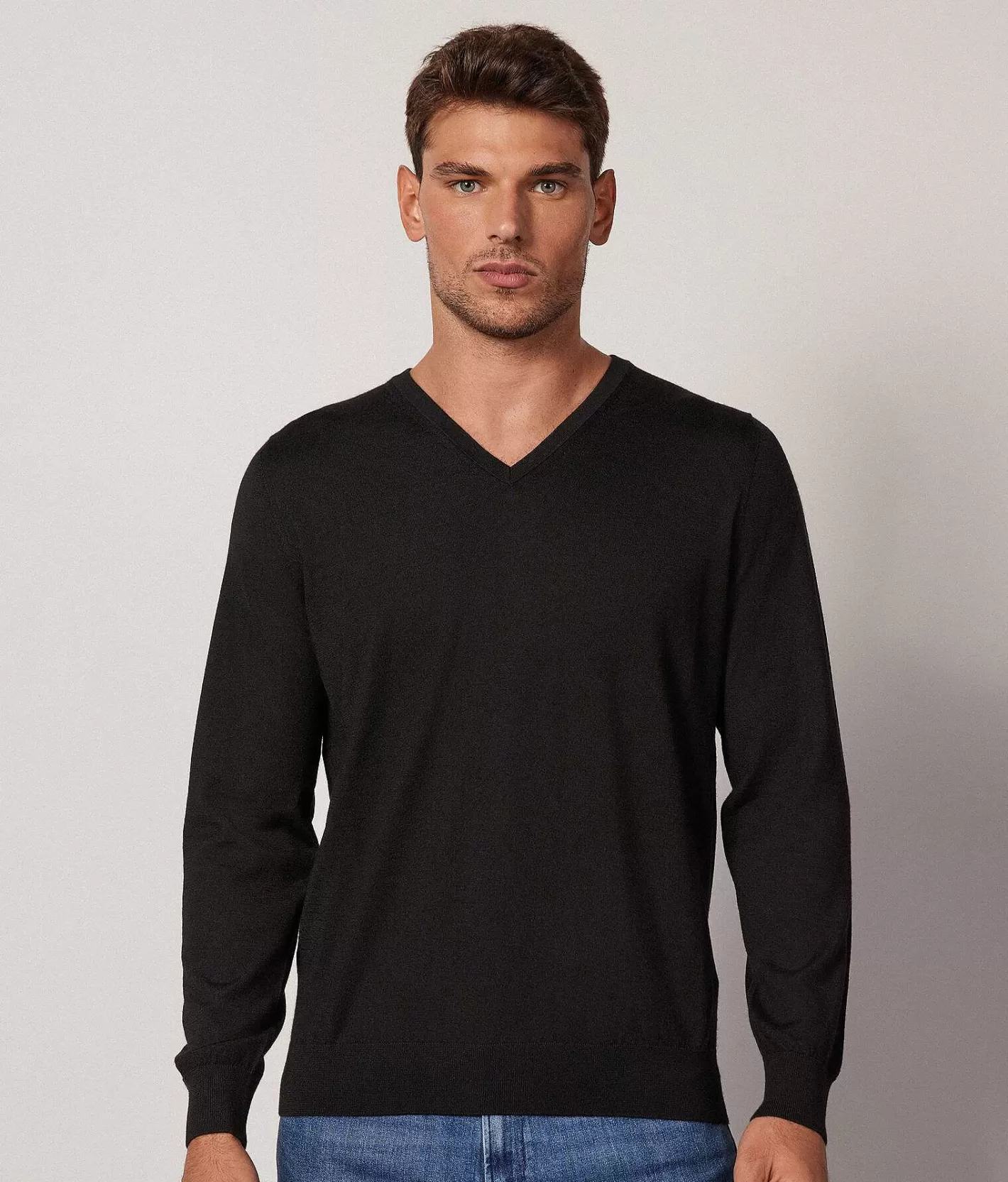 Falconeri Maglia Scollo V In Cashmere Ultrafine Store